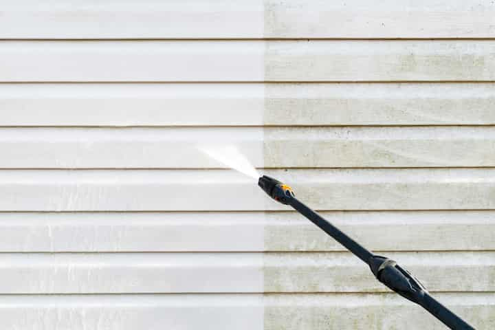 Residential Exterior Power Washing Service in Albuquerque